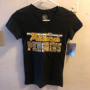 NHL Pittsburgh Penguins T-Shirt - (Girls L)- NWT